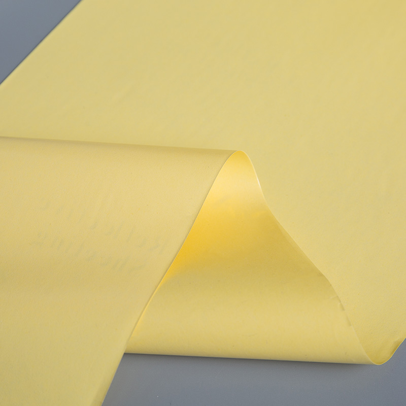 Cijeli žuti papir za vesla